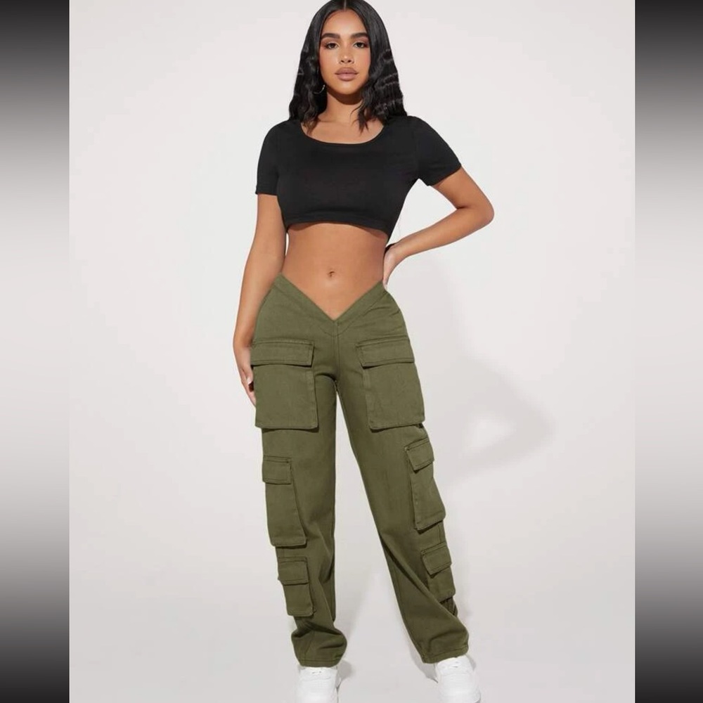 V front cargos